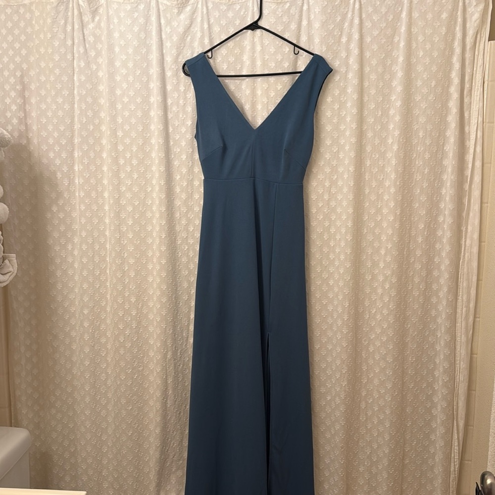 Birdy Grey Shamin V Neck Crepe Dress with Slit in Blue Size Small